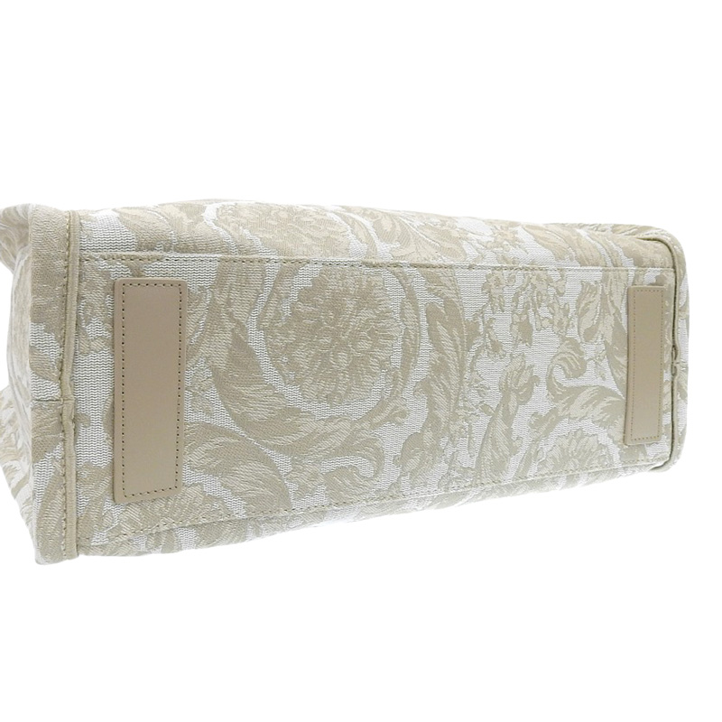 http://ヴェルサーチ%20VERSACE%20アテナ%20ミディアム%202WAYバッグ%20トートバッグ%20キャンバス%20ベージュ%20中古%20OB1928