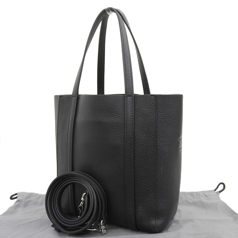 http://バレンシアガ%20BALENCIAGA%20エブリデイトートXXS%202WAYバッグ%20ハンドバッグ%20ショルダーバッグ%20レザー%20ブラック%20551815%20中古%20OB1938