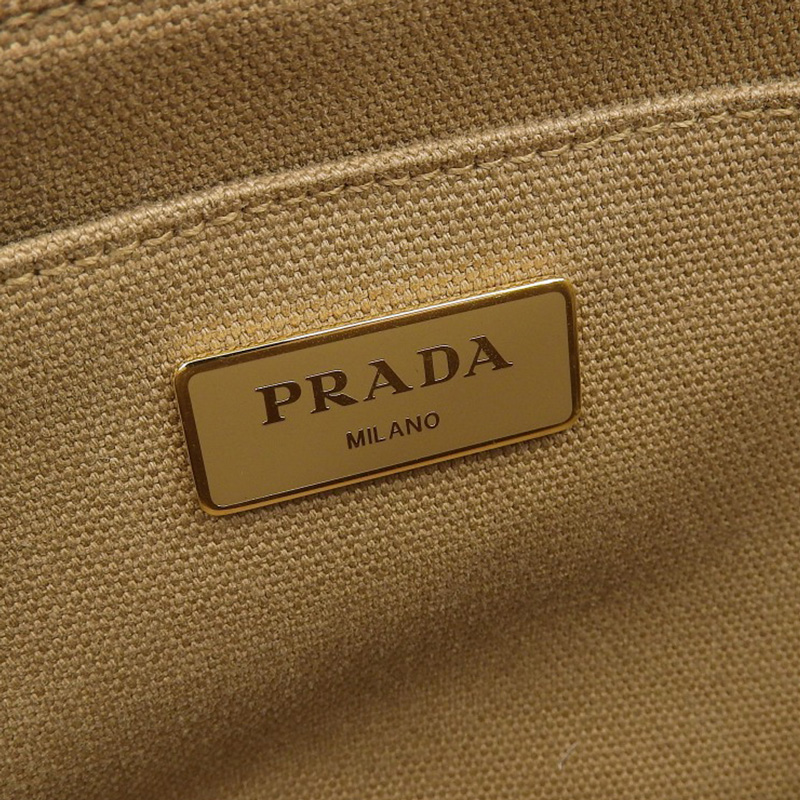 http://プラダ%20PRADA%20カナパ%202WAYバッグ%20トートバッグ%20ショルダーバッグ%20キャンバス%20ブラウン%20中古%20OB1949