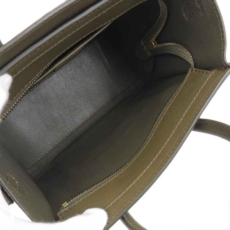http://セリーヌ%20CELINE%20ラゲージ%20ナノショッパー%202WAYバッグ%20ハンドバッグ%20ショルダーバッグ%20レザー%20カーキ%20中古%20OB2010