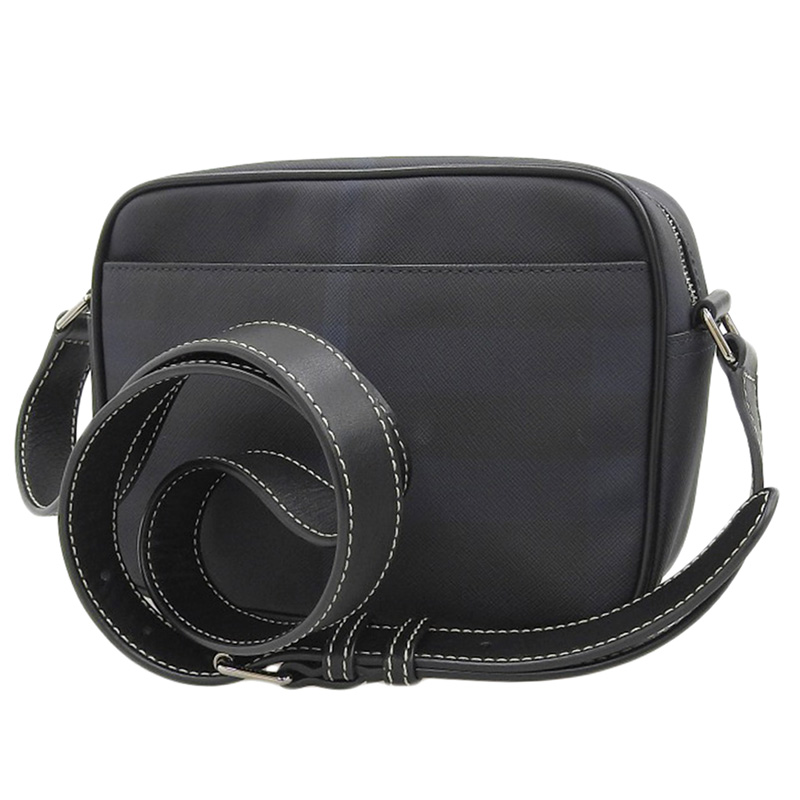 http://バーバリー%20BURBERRY%20ショルダーバッグ%20斜め掛けショルダー%20PVC/レザー%20ネイビー/ブラック%20中古%20OB2020