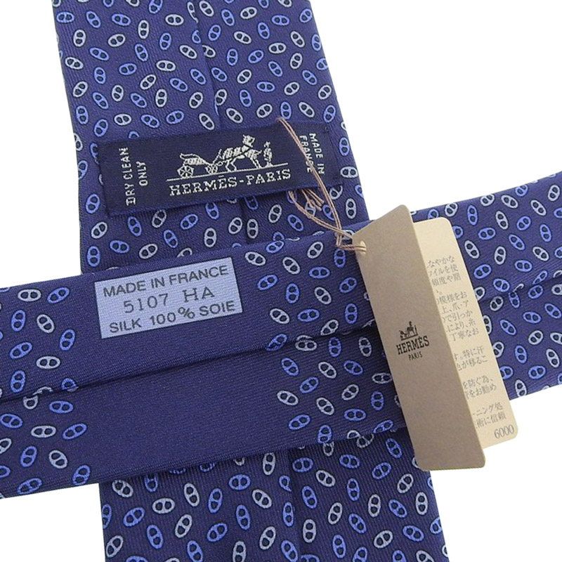http://エルメス%20HERMES%20シェーヌダンクル%20ネクタイ%20シルク%20ブルー%20美品%20HE0959
