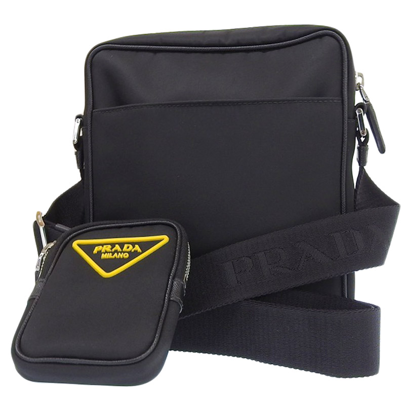 http://プラダ%20PRADA%20ショルダーバッグ%20斜め掛けショルダー%20Ｒeナイロン%20サフィアーノレザー%20ブラック%202VH112%20中古%20OB1940