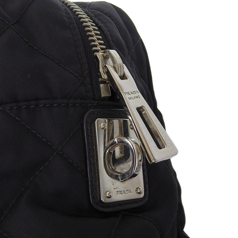 http://プラダ%20PRADA%20トートバッグ%20ショルダーバッグ%20ナイロン/レザー%20ブラック%201BB072%20中古%20OB1963