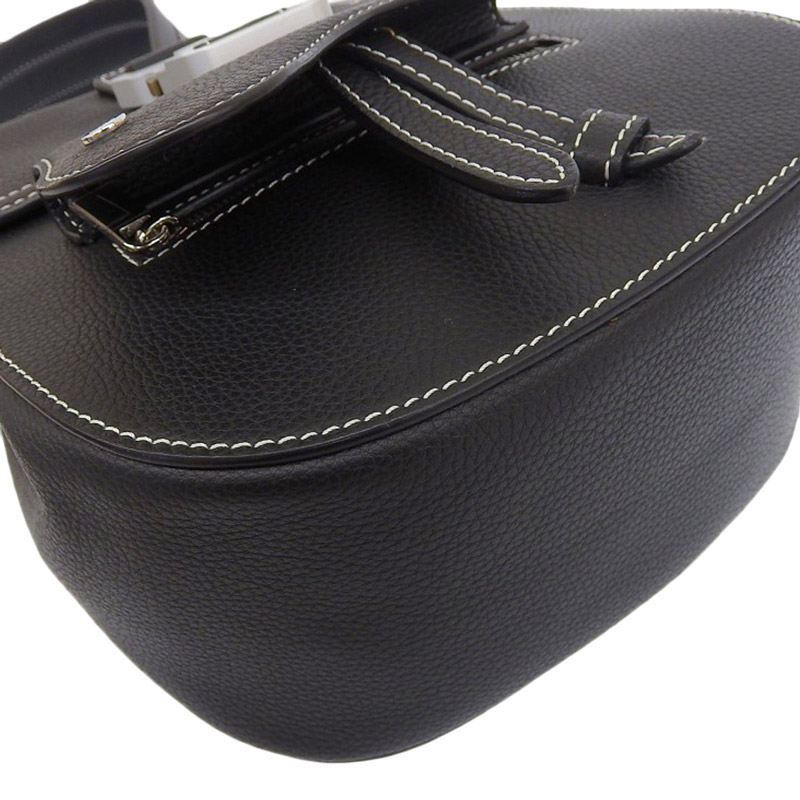http://ディオール%20CHRISTIAN%20DIOR%20ギャロップ%20バックパック%20リュックサック%20レザー%20ブラック%20中古%20OB1964