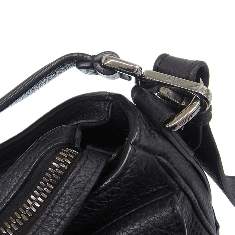 http://ディオール%20CHRISTIAN%20DIOR%20サドル%202WAYバッグ%20ショルダーバッグ%20ハンドバッグ%20サドル%20レザー%20ブラック%20中古%20OB1966