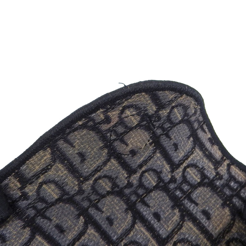 http://ディオール%20CHRISTIAN%20DIOR%20オブリーグ%20サドル%20スリムポーチ%20バッグ%20エンブロイダリー%20キャンバス%20ネイビー%20S5647CRIW%20中古%20OB1979