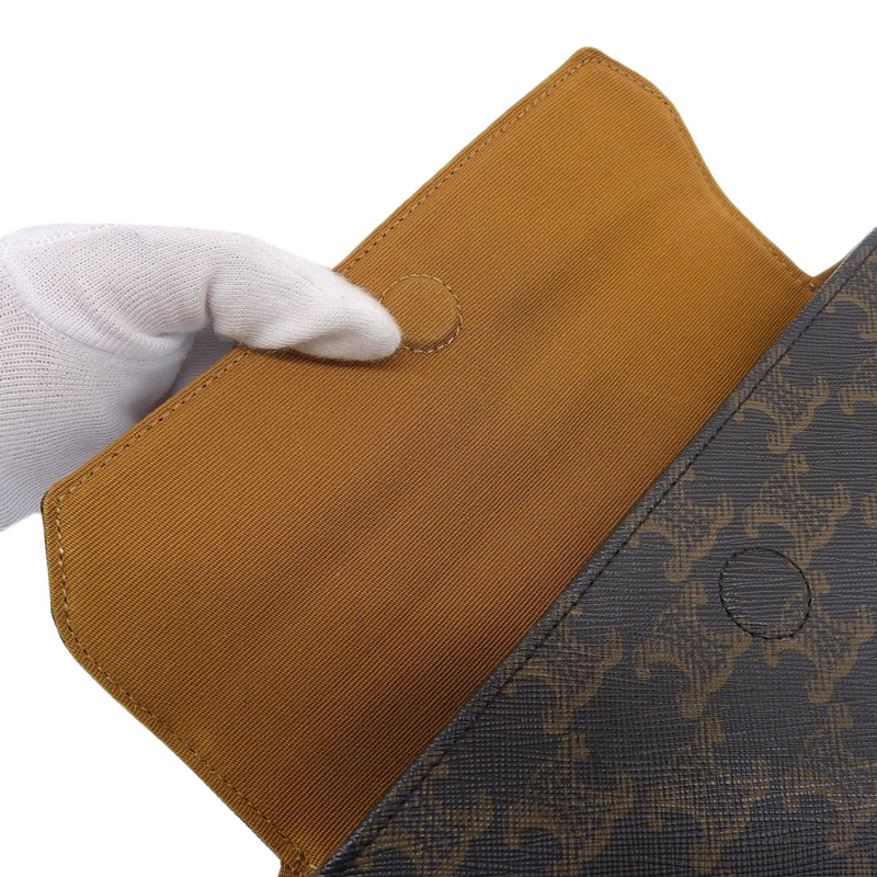 http://セリーヌ%20CELINE%20トライアングルバッグ%20ショルダーバッグ%20トリオンフキャンバス%20ブラウン%20タン%20195902BZK.04LI%20中古%20OB1982