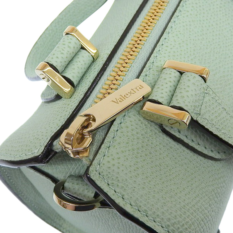 http://ヴァレクストラ%20Valextra%20バビラ%20マイクロ%202WAYバッグ%20ショルダー%20ハンドバッグ%20ソフトカーフスキン%20アクアグリーン%20中古%20OB1985