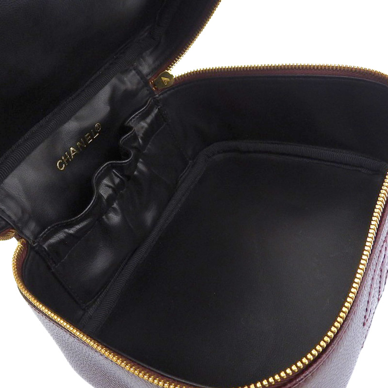 http://シャネル%20CHANEL%20バニティバッグ%20ハンドバッグ%20キャビアスキン%20ボルドー%202番台%20中古%20CH0950