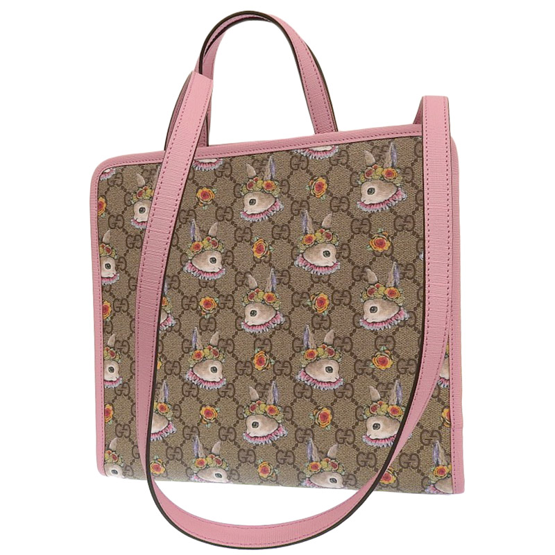 http://グッチ%20GUCCI%20GGスプリーム%20チルドレンズ%20ヒグチユウコ%20ラビット%202WAYバッグ%20PVC/レザー%20ベージュ/ピンク%20630542%20中古%20GU0598