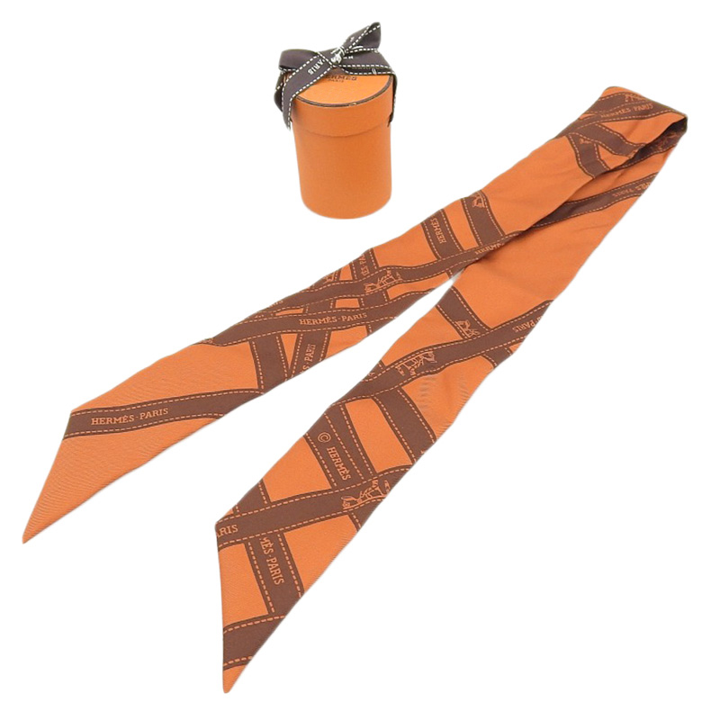 http://エルメス%20HERMES%20ツイリー%20ボルデュック%20スカーフ%20シルク%20オレンジ%20中古%20HE0965