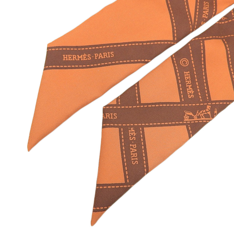 http://エルメス%20HERMES%20ツイリー%20ボルデュック%20スカーフ%20シルク%20オレンジ%20中古%20HE0965