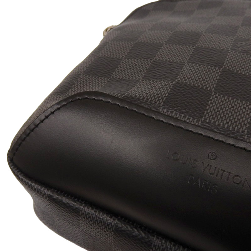 http://ルイヴィトン%20LOUIS%20VUITTON%20ダミエ・グラフィット%20アベニュー・スリングバッグ%20ショルダーバッグ%20ボディバッグ%20N41719%20中古%20LV1596