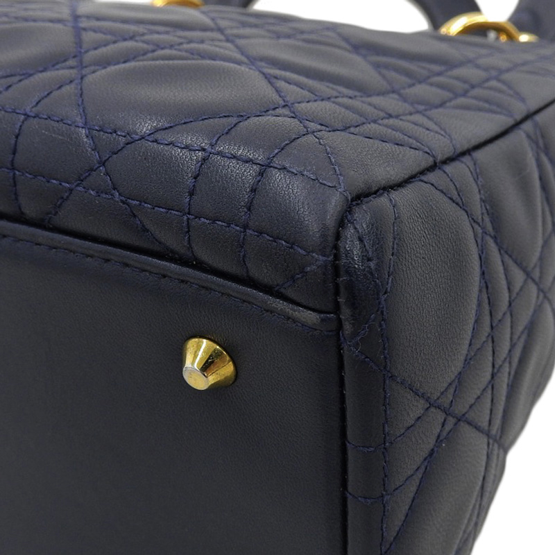 http://ディオール%20CHRISTIAN%20DIOR%20レディディオール%202WAYバッグ%20ハンドバッグ%20ショルダーバッグ%20レザー%20ネイビー%20中古%20OB1933