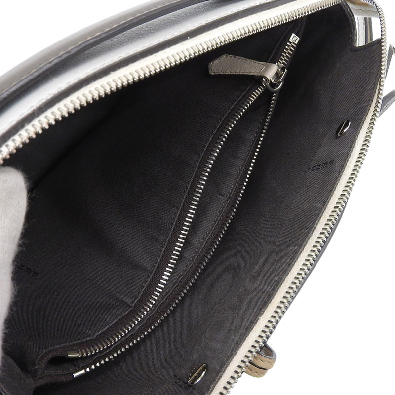 http://フェンディ%20FENDI%20バイザウェイミディアム%202WAY%20ハンドバッグ%20ショルダーバッグ%20レザー%20ライトグレー/ベージュ%208BL124%20中古%20OB2000