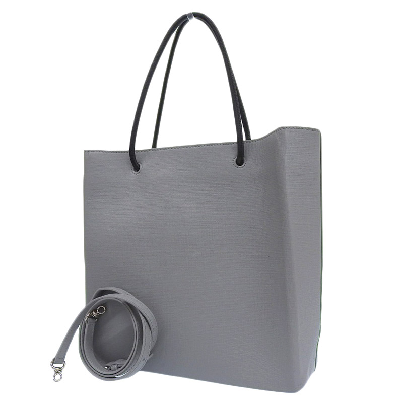 http://バレンシアガ%20BALENCIAGA%20ショッピングトート%20#S%202WAYバッグ%20トートバッグ%20ショルダーバッグ%20レザー%20グレー%20568813%20中古%20OB2030