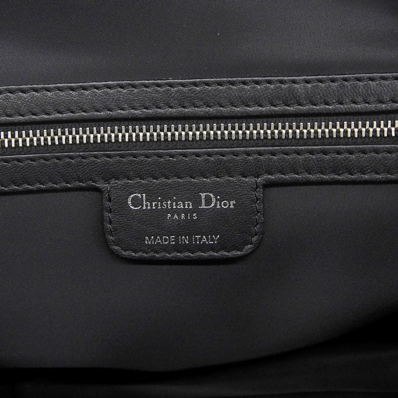 http://ディオール%20CHRISTIAN%20DIOR%20ハンドバッグ%20ナイロン/レザー%20ブラック%20中古%20OB2032