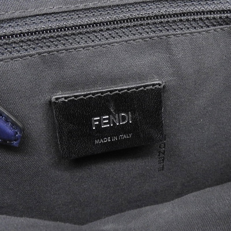 http://フェンディ%20FENDI%20モンスター%20ボディバッグ%20ショルダーバッグ%20ナイロン/レザー%20ネイビー%207VZ033%20中古%20OB2038