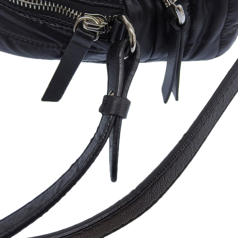 http://モンクレール%20MONCLER%202WAYバッグ%20ショルダーバッグ%20ハンドバッグ%20ナイロン/レザー%20ブラック%205L00024%20中古%20OB2042