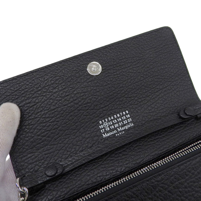 http://メゾンマルジェラ%20MAISON%20MARGIELA%204ステッチ%20チェーンウォレット%20レザー%20ブラック%20SA3UI0008%20中古%20OB2043