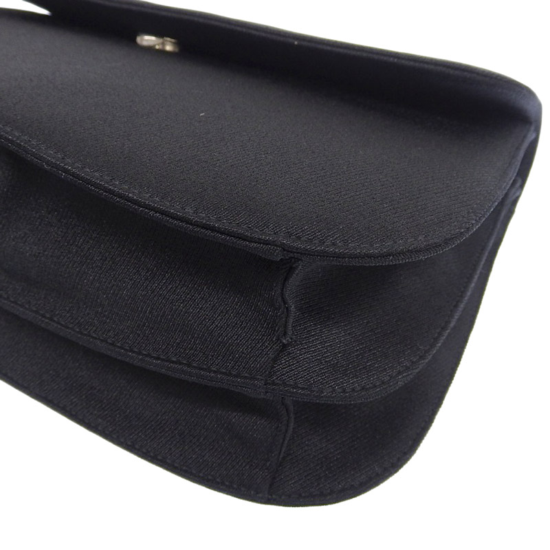 http://プラダ%20PRADA%20プラチェーン%20ショルダーバッグ%20ワンショルダー%20ナイロン%20ブラック%20中古%20OB2058