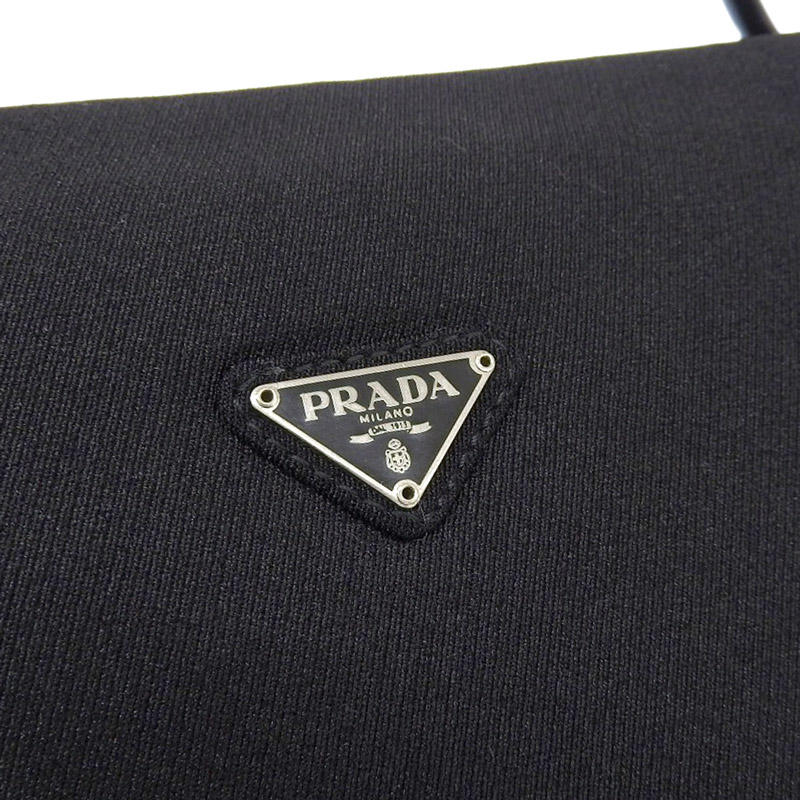 http://プラダ%20PRADA%20プラチェーン%20ショルダーバッグ%20ワンショルダー%20ナイロン%20ブラック%20中古%20OB2058