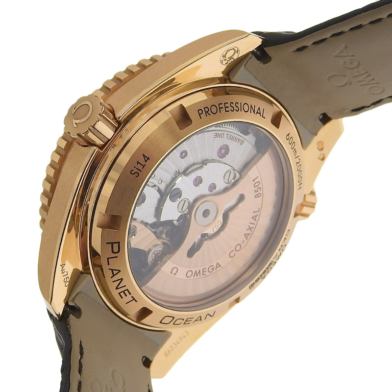 http://オメガ%20シーマスター%20プラネットオーシャン%20コーアクシャル%20メンズ%20自動巻き%20K18PG/革%20黒文字盤%20232.63.42.21.01.001%20中古%20OW0440