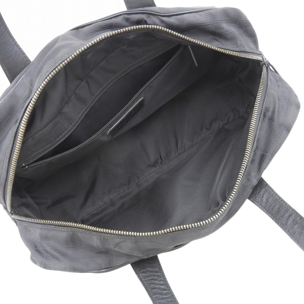 http://シャネル%20CHANEL%20ニュートラベルライン%20ハンドバッグ%20ミニボストン%20ナイロン/レザー%20ブラック%207番台%20中古%20CH0951