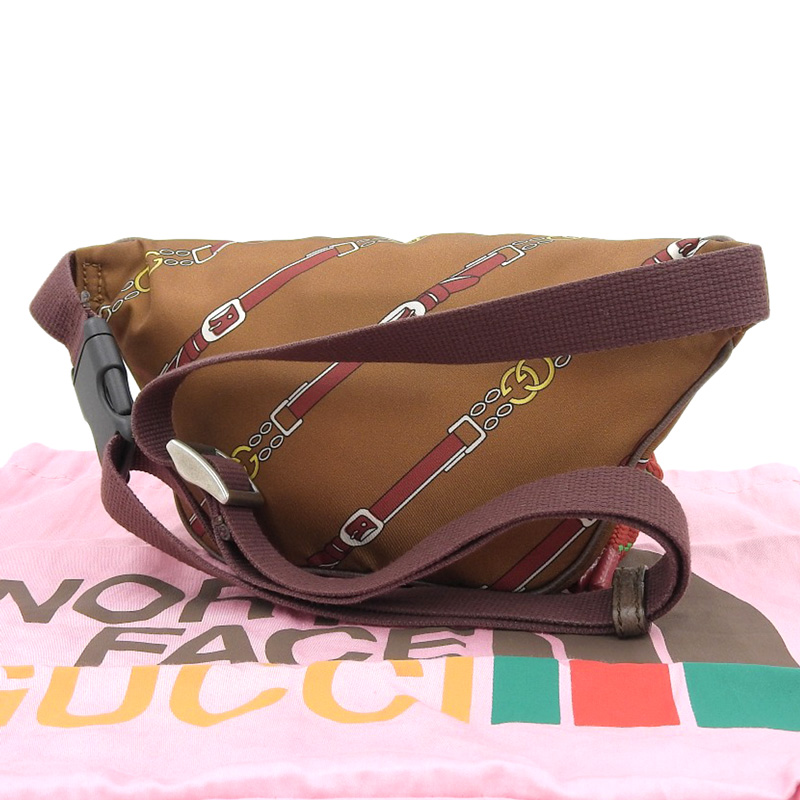 http://グッチ%20GUCCI%20ノースフェイスコラボ%20ボディバッグ%20ウエストポーチ%20ベルトバッグ%20ナイロン/レザー%20ブラウン%20650299%20中古%20GU0606