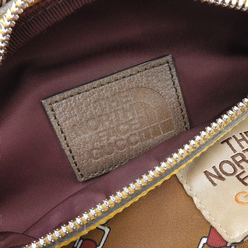 http://グッチ%20GUCCI%20ノースフェイスコラボ%20ボディバッグ%20ウエストポーチ%20ベルトバッグ%20ナイロン/レザー%20ブラウン%20650299%20中古%20GU0606