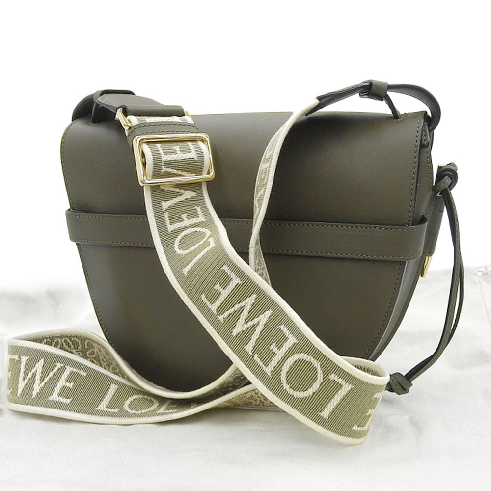 http://ロエベ%20LOEWE%20ゲートバッグ%20スモール%20ショルダーバッグ%20レザー%20カーキ%20中古%20OB2045