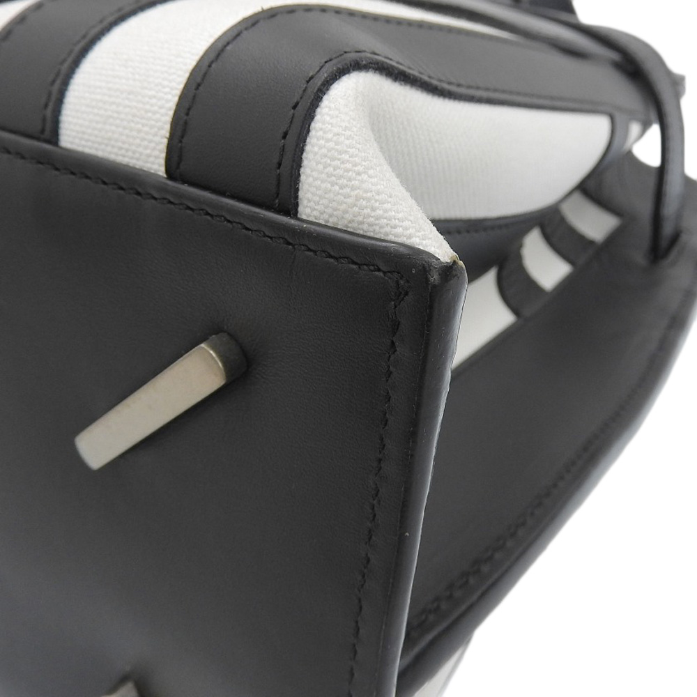 http://ロエベ%20LOEWE%20ゲートトップハンドル%202WAYバッグ%20ハンドバッグ%20ショルダーバッグ%20レザー/キャンバス%20ブラック/ホワイト%20中古%20OB2070