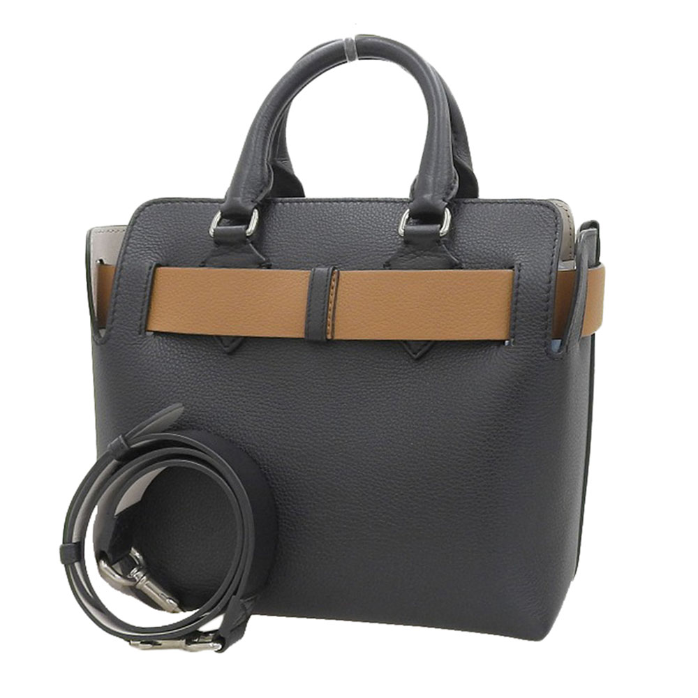 http://バーバリー%20BURBERRY%20ベルトバッグ%202WAYバッグ%20ハンドバッグ%20ショルダーバッグ%20レザー%20ブラック/ブラウン%20中古%20OB2084