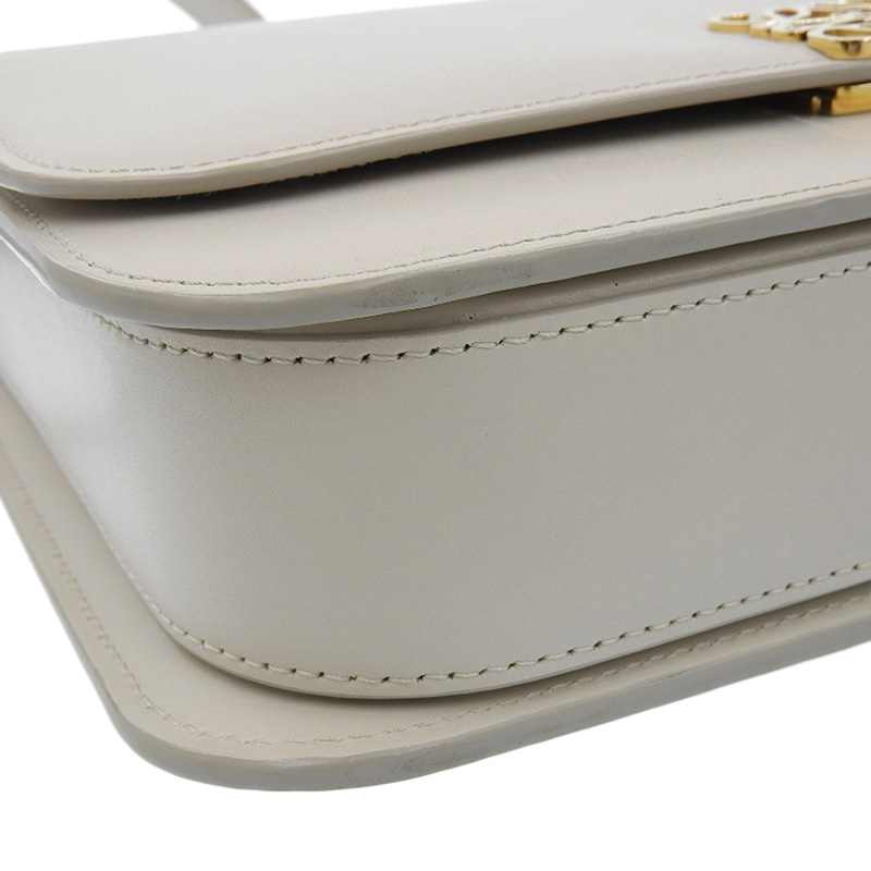 http://ロエベ%20LOEWE%20ゴヤバッグ%20ミディアム%20ショルダーバッグ%20レザー%20ライトゴースト%20A896N01X03%20中古%20OB2102