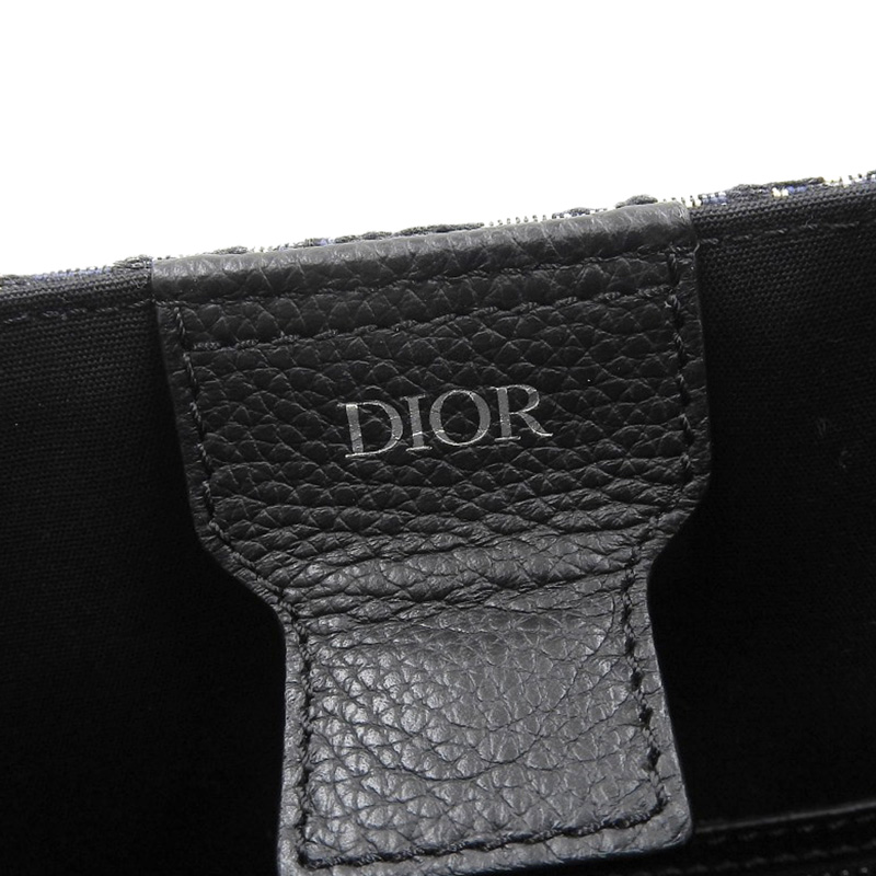 http://ディオール%20CHRISTIAN%20DIOR%20サドル%202WAYバッグ%20トートバッグ%20ショルダーバッグ%20オブリーク%20キャンバス/レザー%20ネイビー%20中古%20OB2144