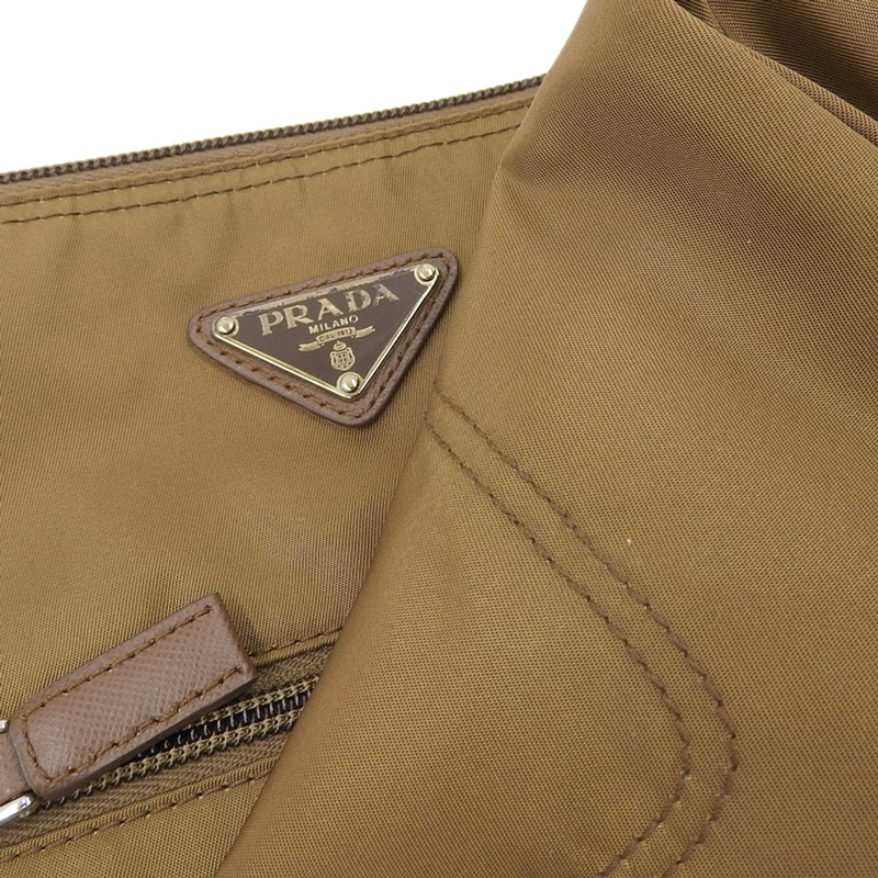 http://プラダ%20PRADA%20ショルダーバッグ%20テスート%20ナイロン/レザー%20ブラウン%20BT0715%20中古%20OB2150