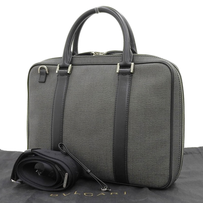 http://ブルガリ%20BVLGARI%20ウィークエンド%202WAYバッグ%20ビジネスバッグ%20ショルダーバッグ%20PVC/レザー%20グレー/ブラック%20中古%20BV0151