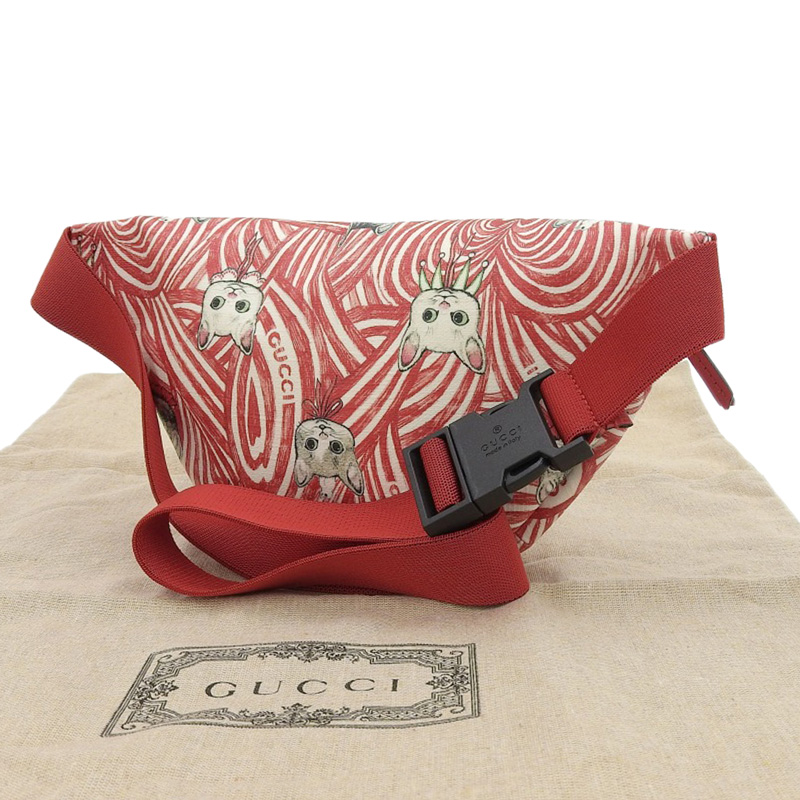 http://グッチ%20GUCCI%20チルドレンズ%20ヒグチユウコ%20ボディバッグ%20ウエストバッグ%20PVC%20レッド%20502095%20美品%20GU0611