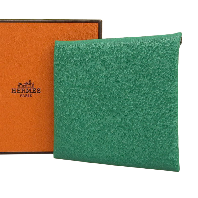 http://エルメス%20HERMES%20バスティア%20ヴェルソ%20コインケース%20小銭入れ%20シェーブル%20グリーン/ピンク%20U刻印%202022年%20中古%20HE1102