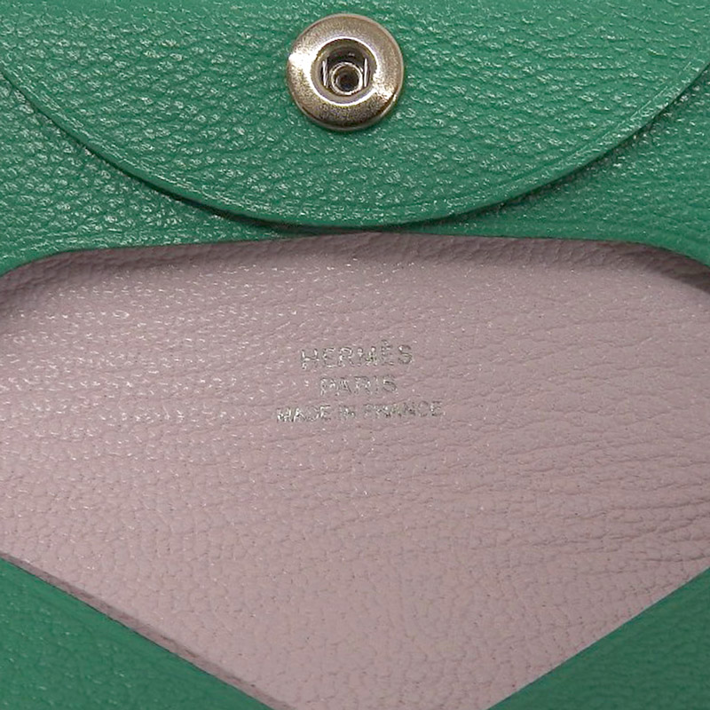 http://エルメス%20HERMES%20バスティア%20ヴェルソ%20コインケース%20小銭入れ%20シェーブル%20グリーン/ピンク%20U刻印%202022年%20中古%20HE1102