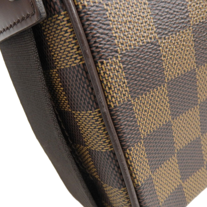 http://ルイヴィトン%20LOUIS%20VUITTON%20ダミエ%20オラフPM%20ショルダーバッグ%20N41442%20中古%20LV1620
