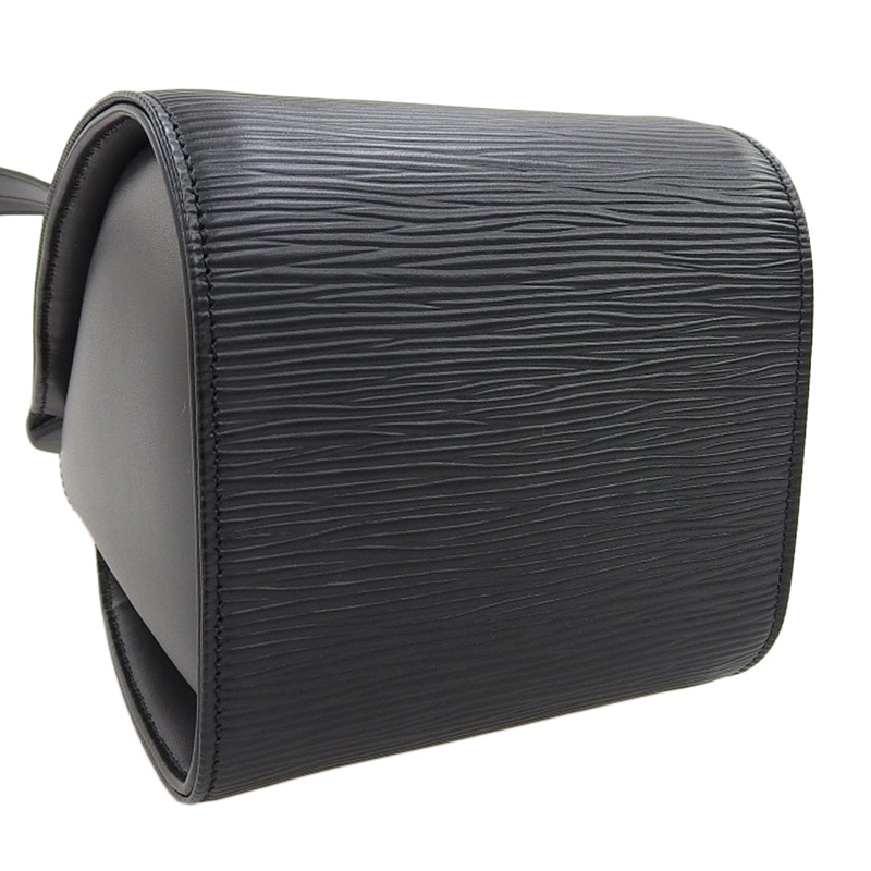 http://ルイヴィトン%20LOUIS%20VUITTON%20エピ%20ミニュイ%20ショルダーバッグ%20ノワール%20M52392%20中古%20LV1632
