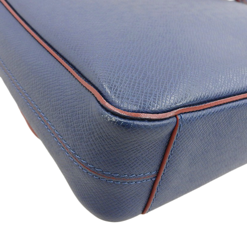 http://ルイヴィトン%20LOUIS%20VUITTON%20タイガ%20ロマンPM%20NM%20ショルダーバッグ%20斜め掛けショルダー%20オセアン%20M30623%20中古%20LV1633