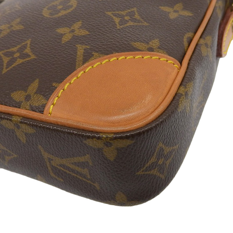 http://ルイヴィトン%20LOUIS%20VUITTON%20モノグラム%20ダ・ヌーブ%20ショルダーバッグ%20M45266%20中古%20LV1652