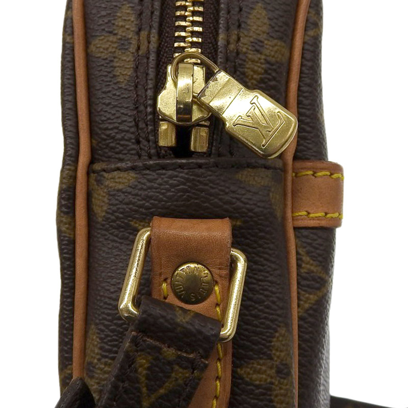 http://ルイヴィトン%20LOUIS%20VUITTON%20モノグラム%20ダ・ヌーブ%20ショルダーバッグ%20M45266%20中古%20LV1652
