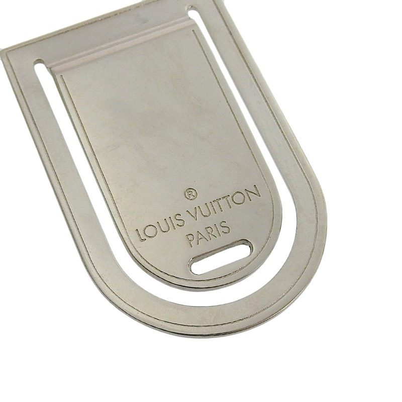 http://ルイヴィトン%20LOUIS%20VUITTON%20パンス・ア・ビエポルト%20マネークリップ%20メタル%20シルバー色%20M65067%20中古%20LV1653