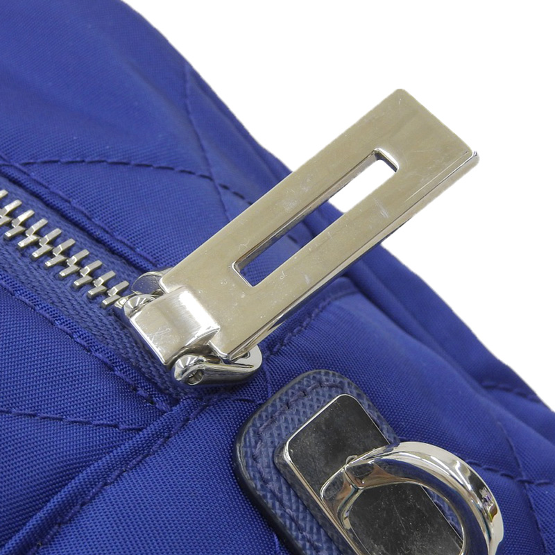 http://プラダ%20PRADA%20ショルダーバッグ%20チェーンショルダー%20テスートインプントゥ%20ナイロン%20レザー%20ブルー%201BB072%20中古%20OB2093