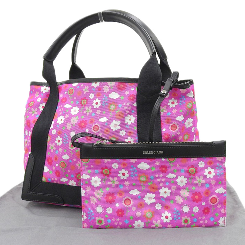 http://バレンシアガ%20BALENCIAGA%20ネイビーカバスS%20トートバッグ%20キャンバス/レザー%20ピンク/ブラック%20花柄%20フラワー%20339933%20中古%20OB2110