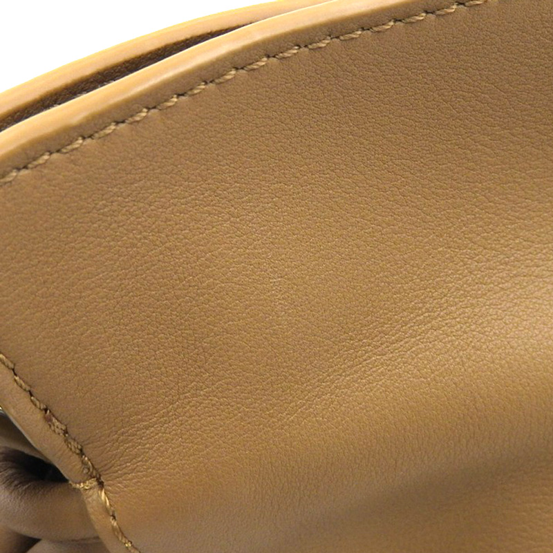http://ロエベ%20LOEWE%20フラメンコクラッチミニ%202WAY%20ショルダーバッグ%20クラッチ%20レザー%20ブラウン%20中古%20OB2114
